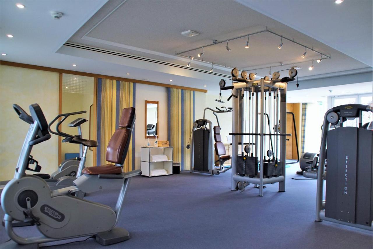 Parkhotel Flora Am シュルッフゼー エクステリア 写真