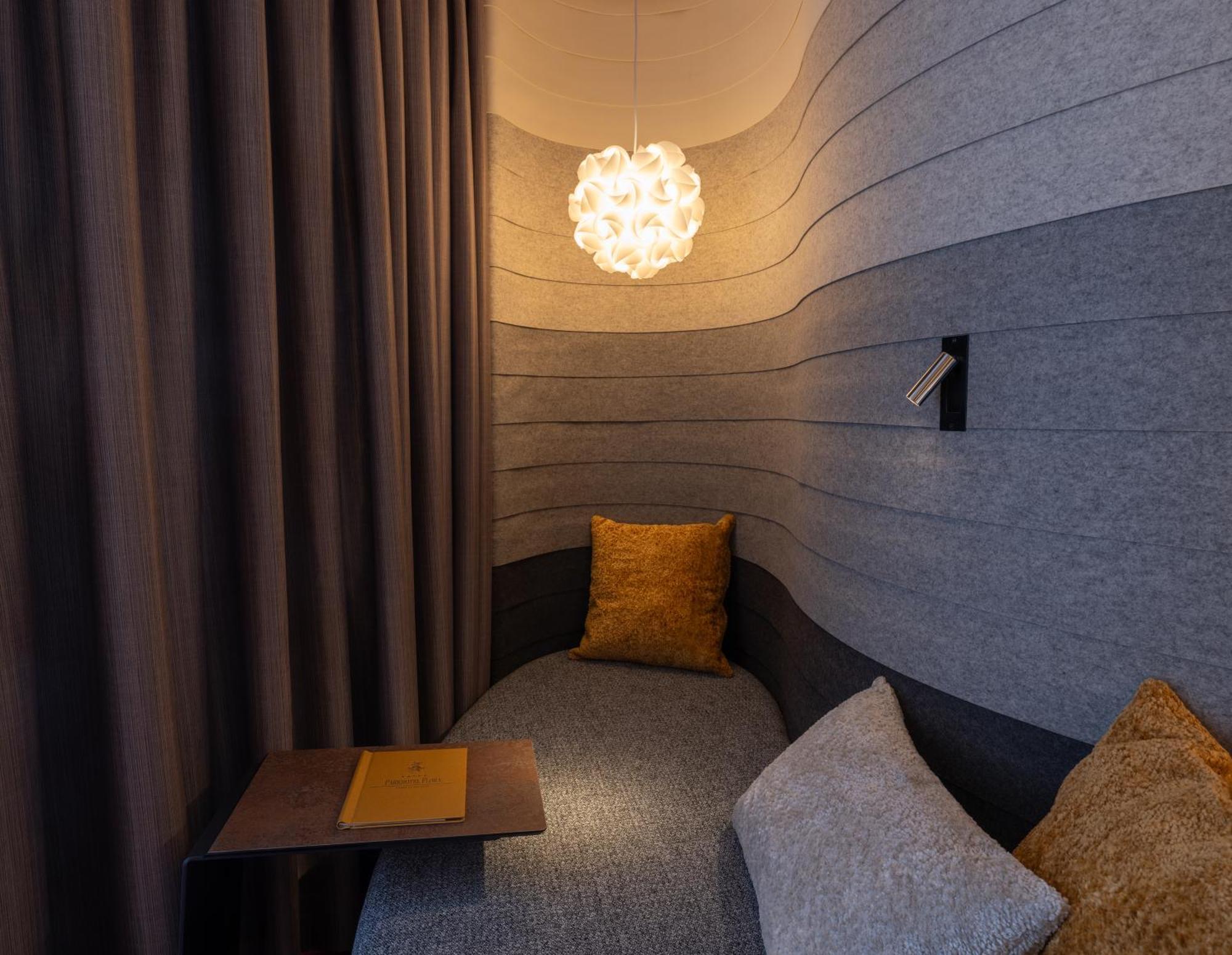 Parkhotel Flora Am シュルッフゼー エクステリア 写真