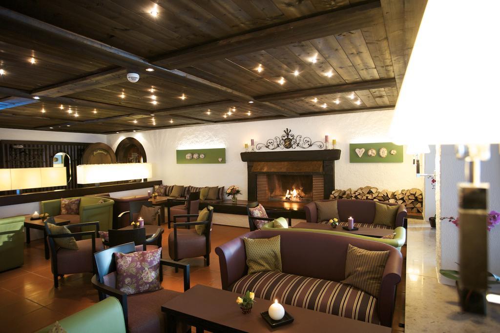 Parkhotel Flora Am シュルッフゼー エクステリア 写真
