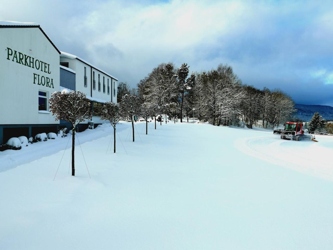 Parkhotel Flora Am シュルッフゼー エクステリア 写真