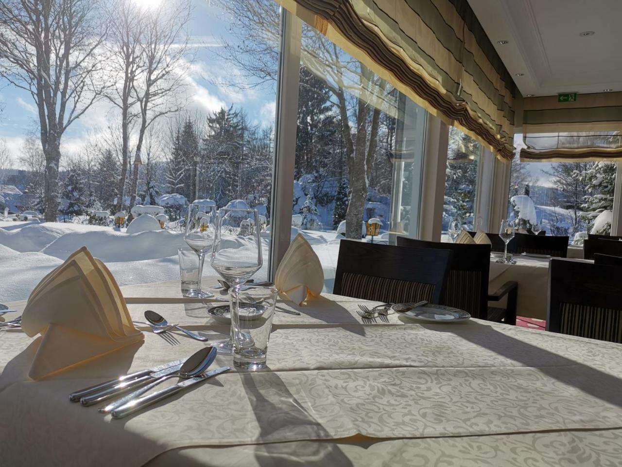 Parkhotel Flora Am シュルッフゼー エクステリア 写真